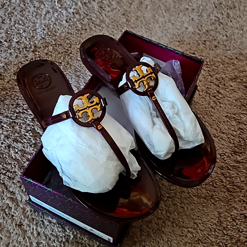 Tory Burch shoe